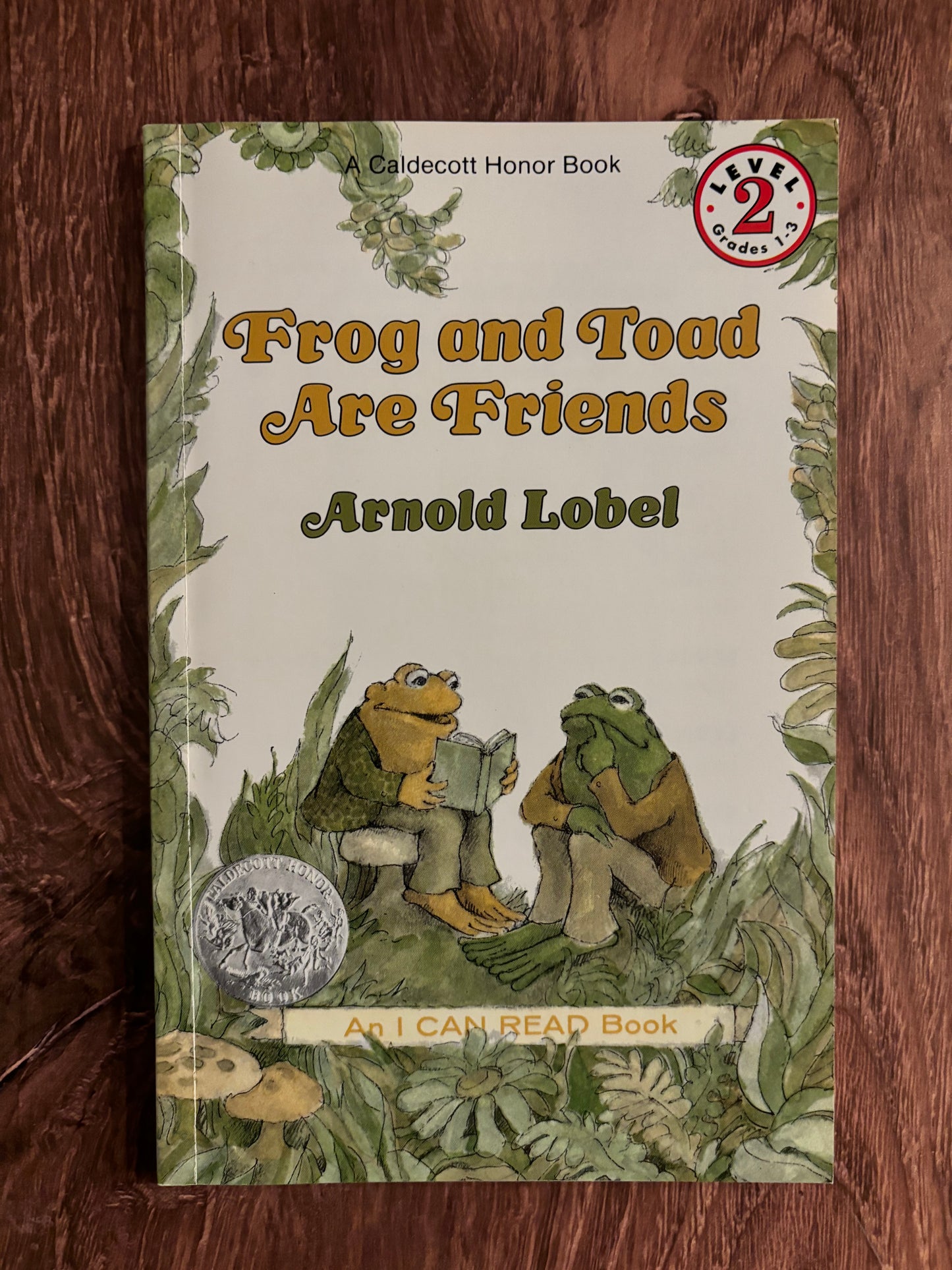 "Frog and Toad Are Friends" by Arnold Lobel (Preowned Paperback)