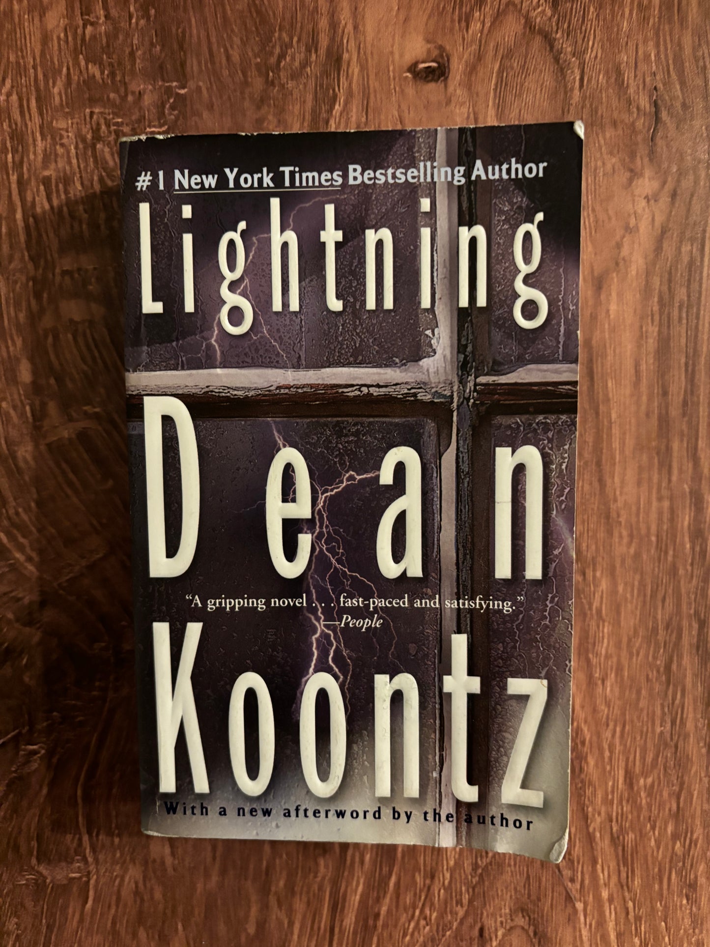 "Lightning" by Dean Koontz (Preowned Paperback)