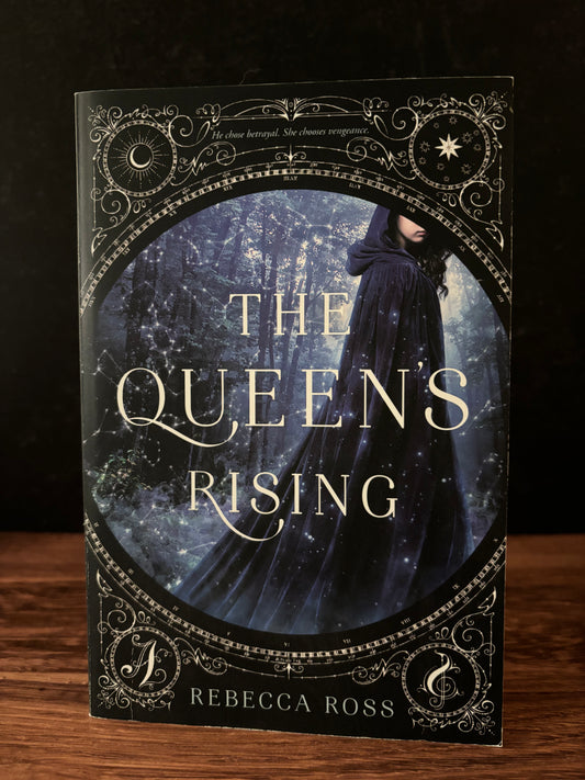 "The Queen's Rising" by Rebecca Ross (Preowned Paperback)