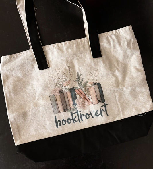 "Booktrovert" canvas tote | House of Rodan