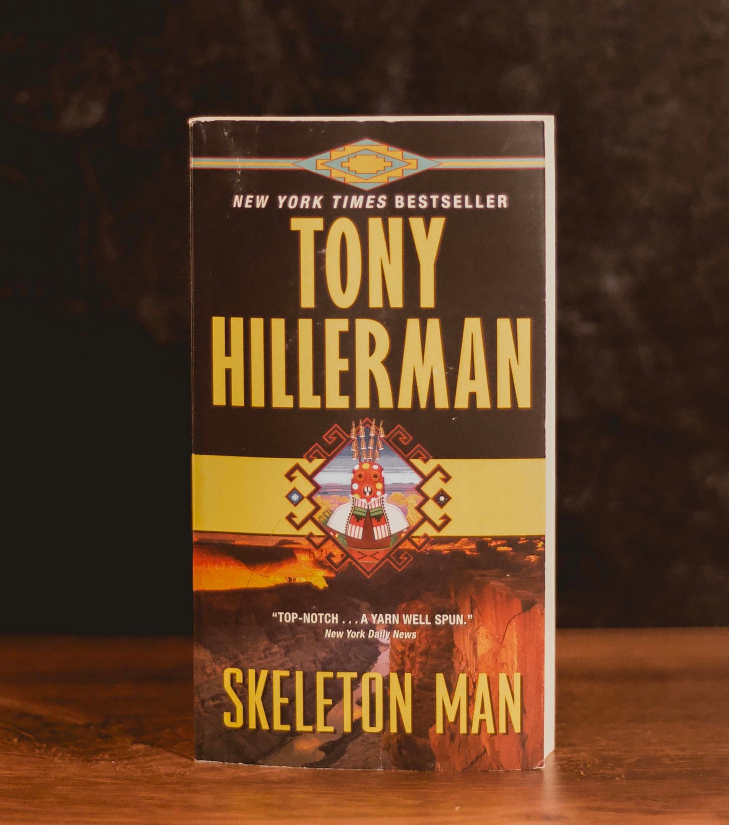 "Skeleton Man" by Tony Hillerman (Preowned Paperback)