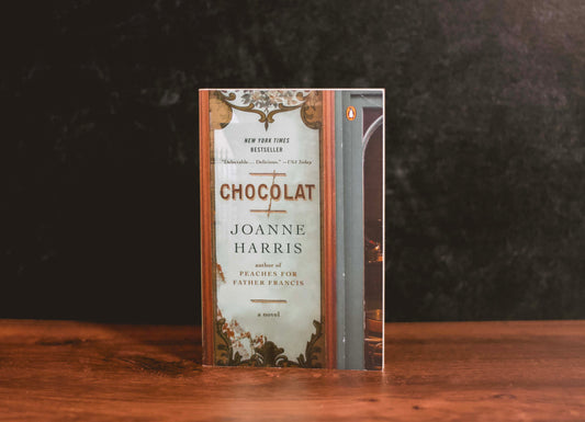 "Chocolat" by Joanne Harris (Preowned Paperback)