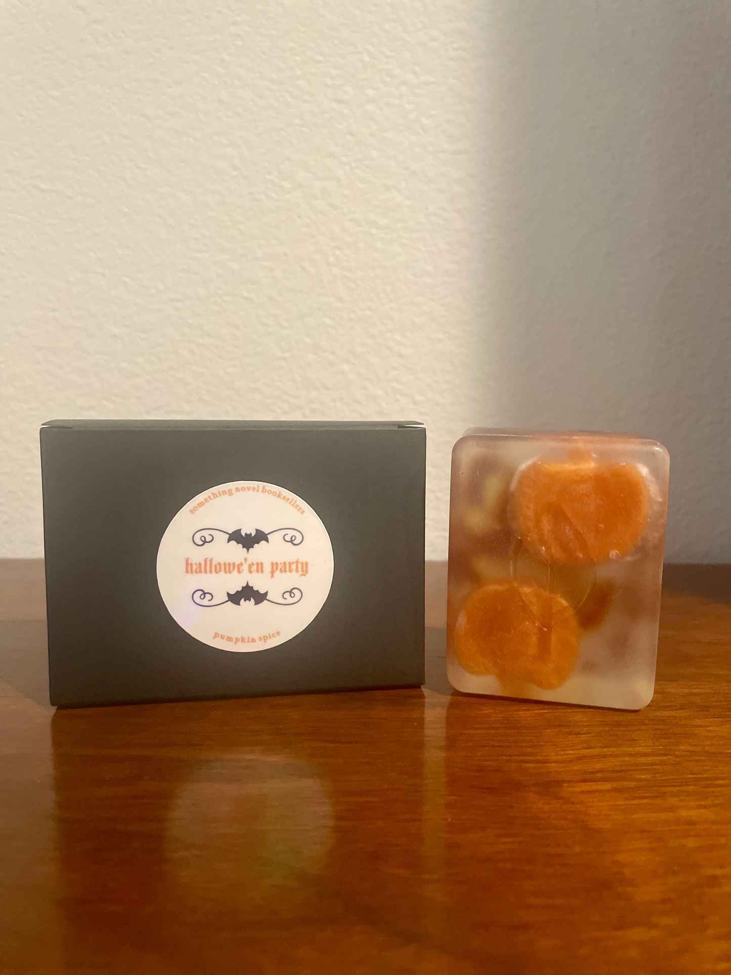 "hallowe'en party" soap