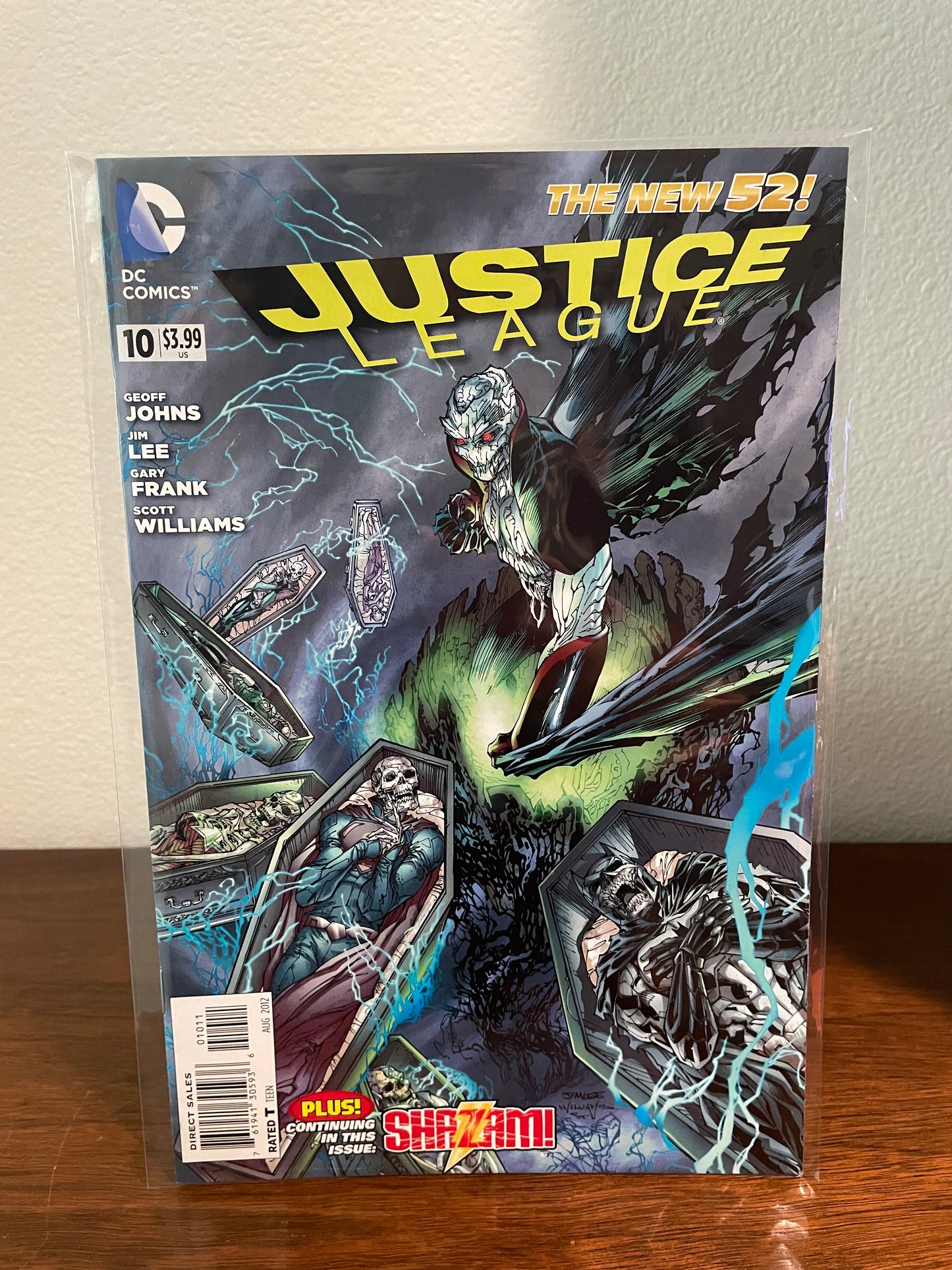 Justice Leage #10 (The New 52) by Geoff John, Jim Lee, Gary Frank & Scott Williams (Preowned)