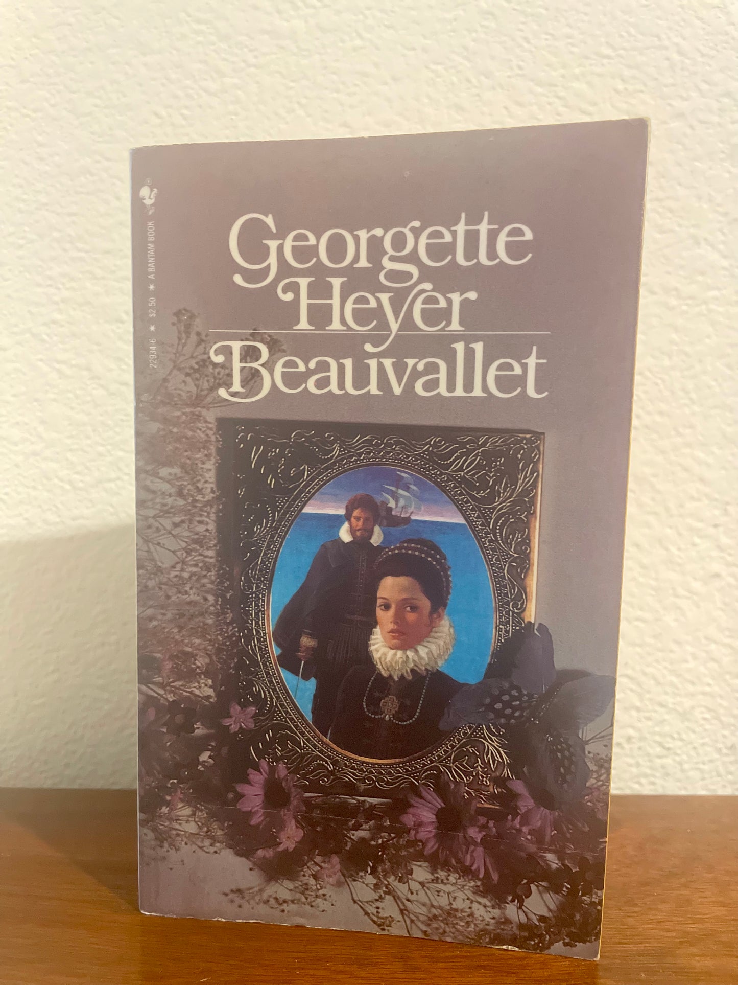 "Beauvallet" by Georgette Heyer (Preowned Paperback)