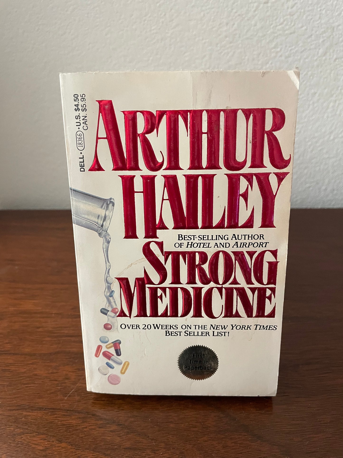 "Strong Medicine" by Arthur Hailey (Preowned Paperback)